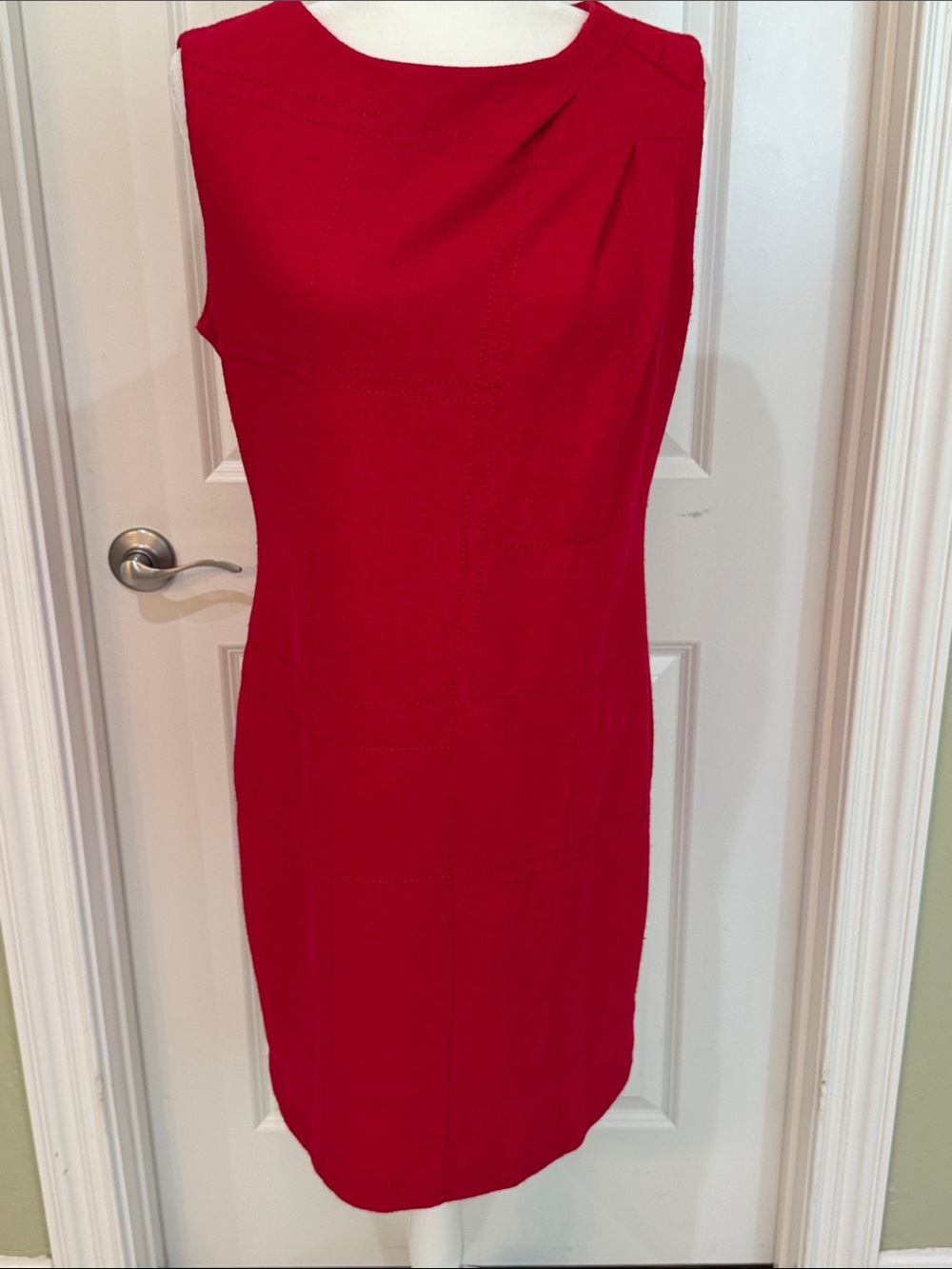 Vintage Escada Designer Sleeveless Red Sheath Dress Size 10